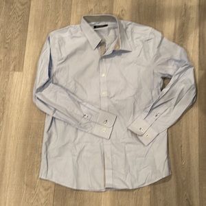 EK Evolved Kent Men's Button Down Shirt Size MEDIUM Blue/White Stripe UNTUCKED.